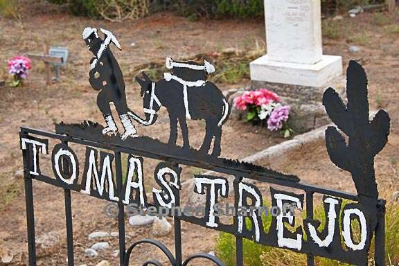 ojo caliente cemetery 58 graphic